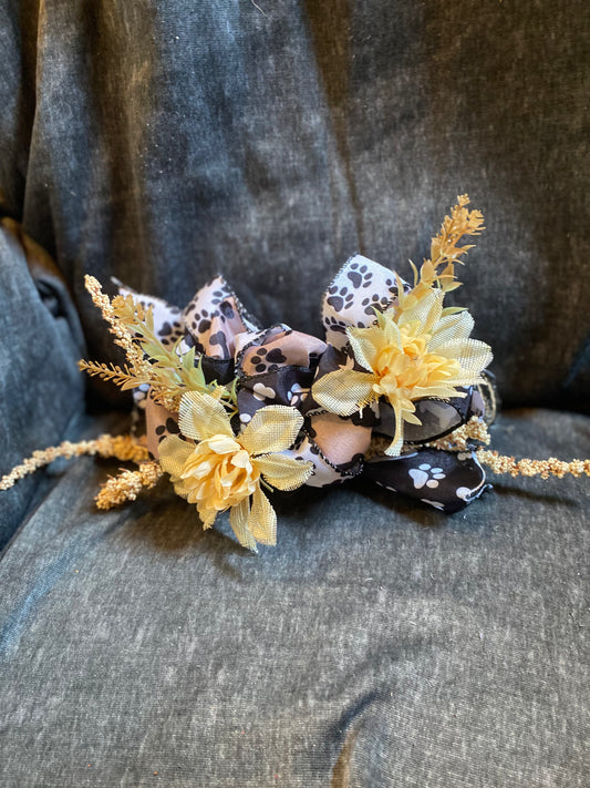 Tan and Black Dog Paw (big)  Print Small Bow