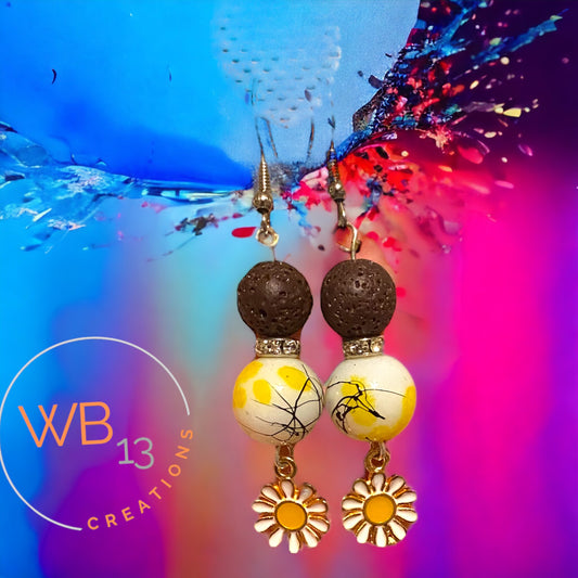 White Daisy w/ wood and yellow/black balls