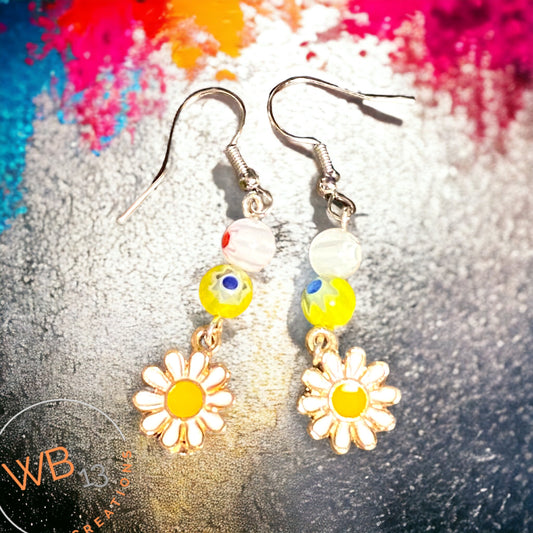 Yellow Daisy dangle w/ white and yellow beads